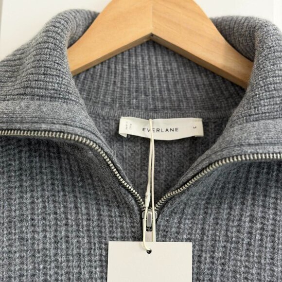 Everlane The Half-Zip Sweater in Luxe Merino Heathered Mid-Grey, Size Medium - Picture 7 of 9